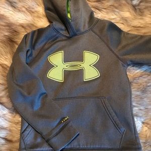 Boys Under Armour YXS sweatshirt